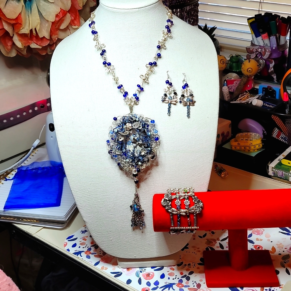 "Dragonfly": Silver & blue Necklace Set with matching Earrings, and Bracelet
